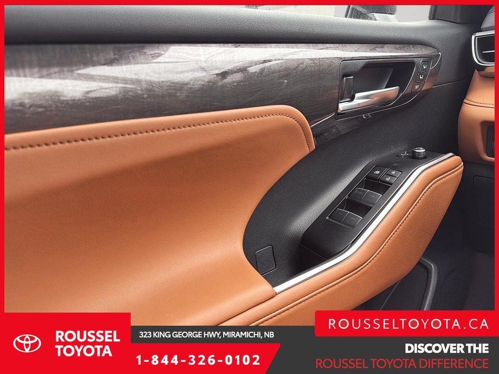 2026 Toyota Highlander Hybrid PLATINUM in Miramichi, New Brunswick - 11 - w1024h768px