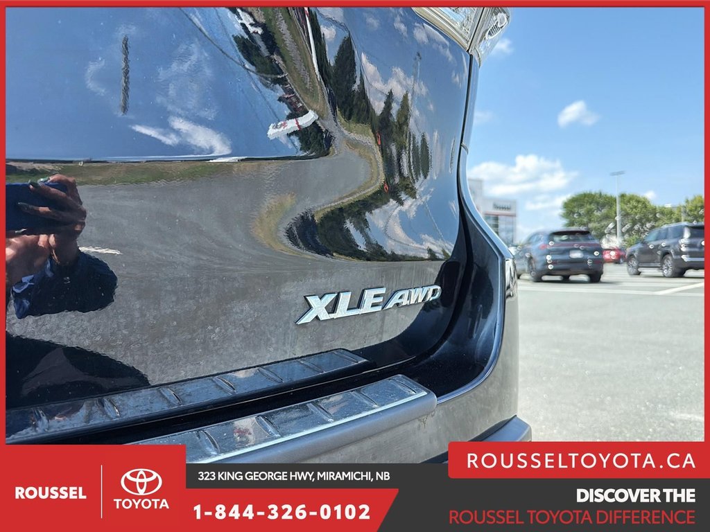 2015 Toyota Highlander XLE in Miramichi, New Brunswick - 15 - w1024h768px