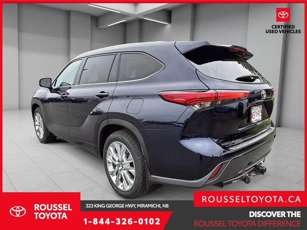 2020 Toyota Highlander Limited in Miramichi, New Brunswick - 4 - w1024h768px