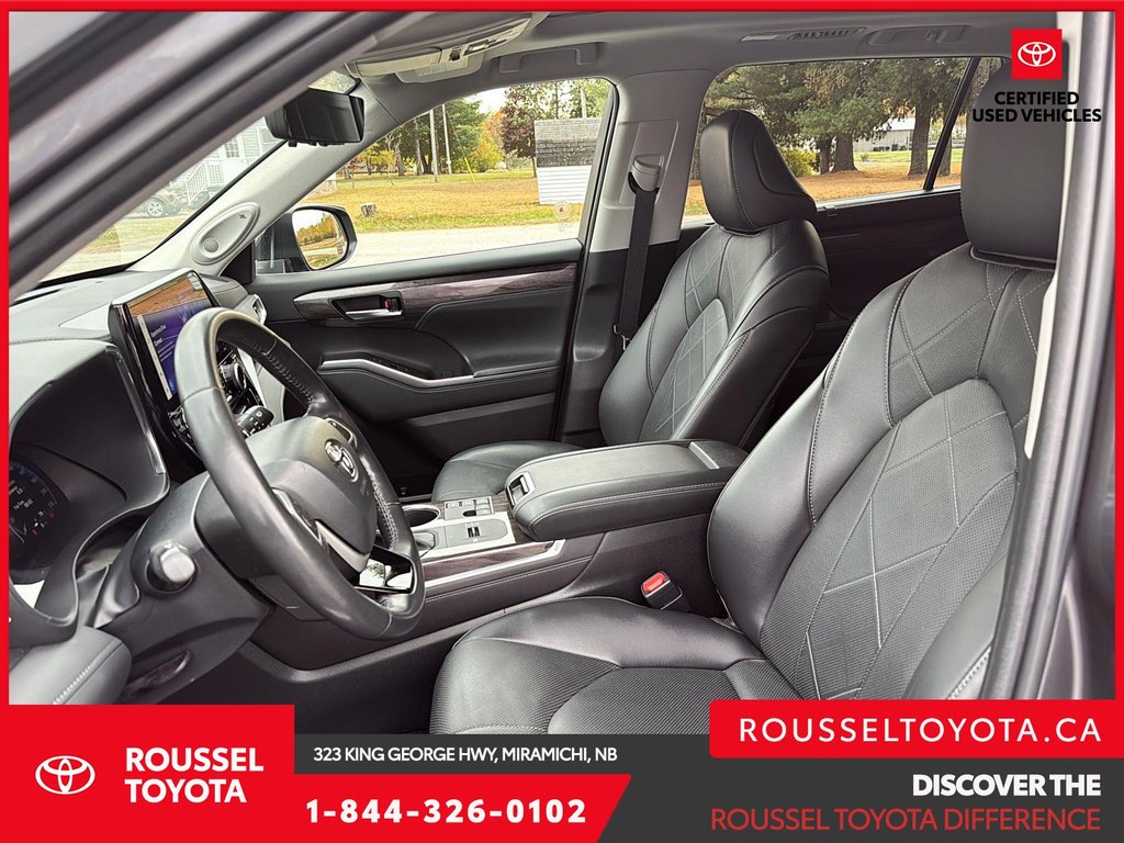 Toyota Highlander Hybrid Platinum 2023 à Miramichi, Nouveau-Brunswick - 9 - w1024h768px