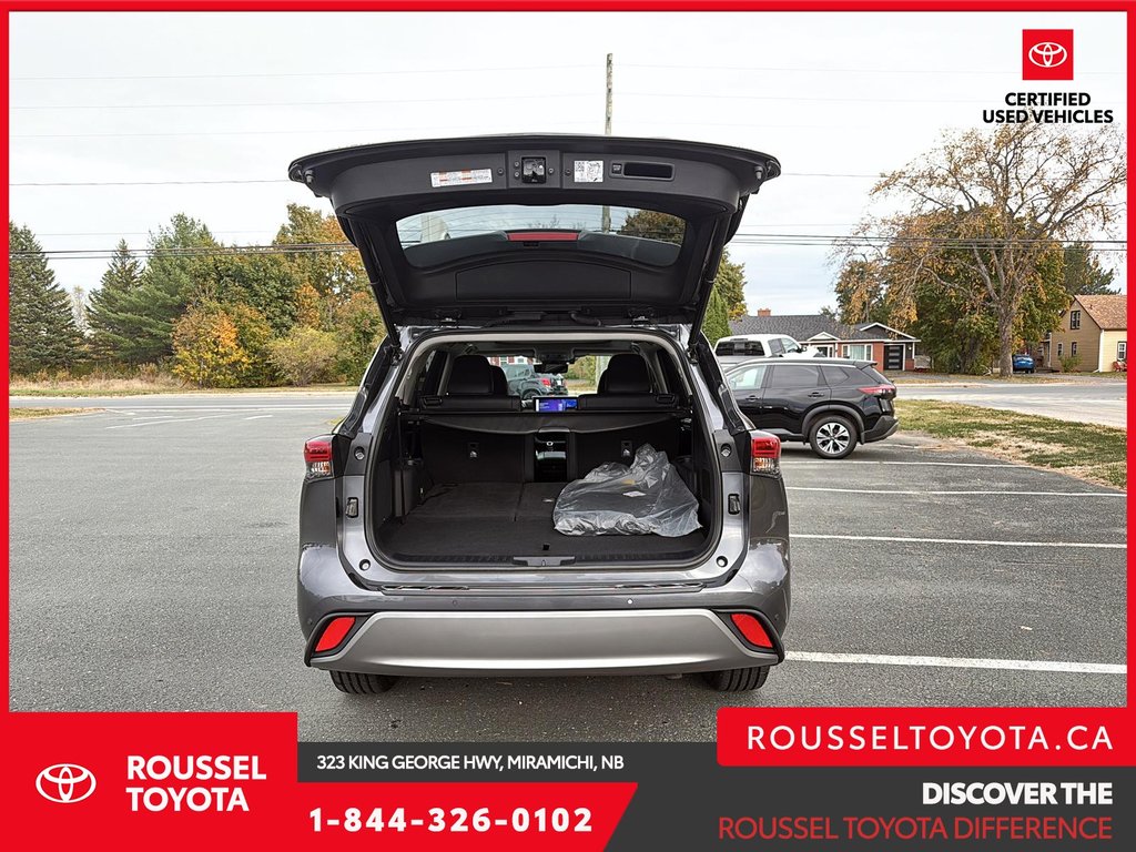 Toyota Highlander Hybrid Platinum 2023 à Miramichi, Nouveau-Brunswick - 6 - w1024h768px