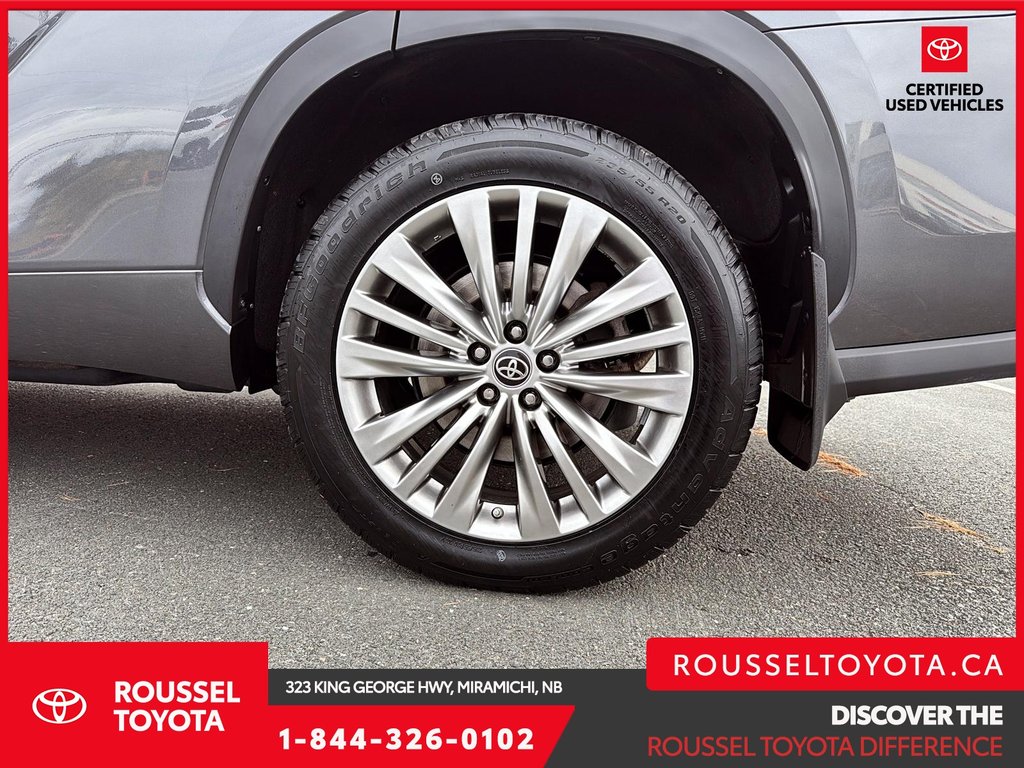 Toyota Highlander Hybrid Platinum 2023 à Miramichi, Nouveau-Brunswick - 7 - w1024h768px