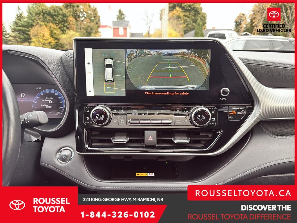 Toyota Highlander Hybrid Platinum 2023 à Miramichi, Nouveau-Brunswick - 18 - w1024h768px