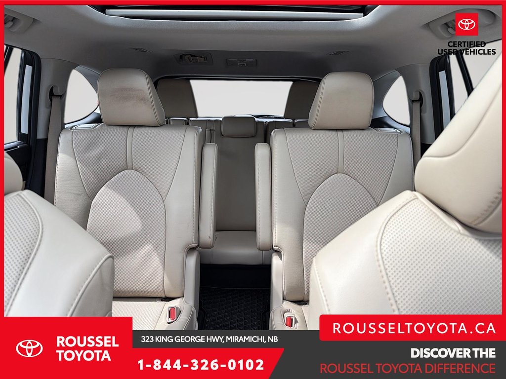 2023 Toyota Highlander Hybrid Limited in Miramichi, New Brunswick - 14 - w1024h768px