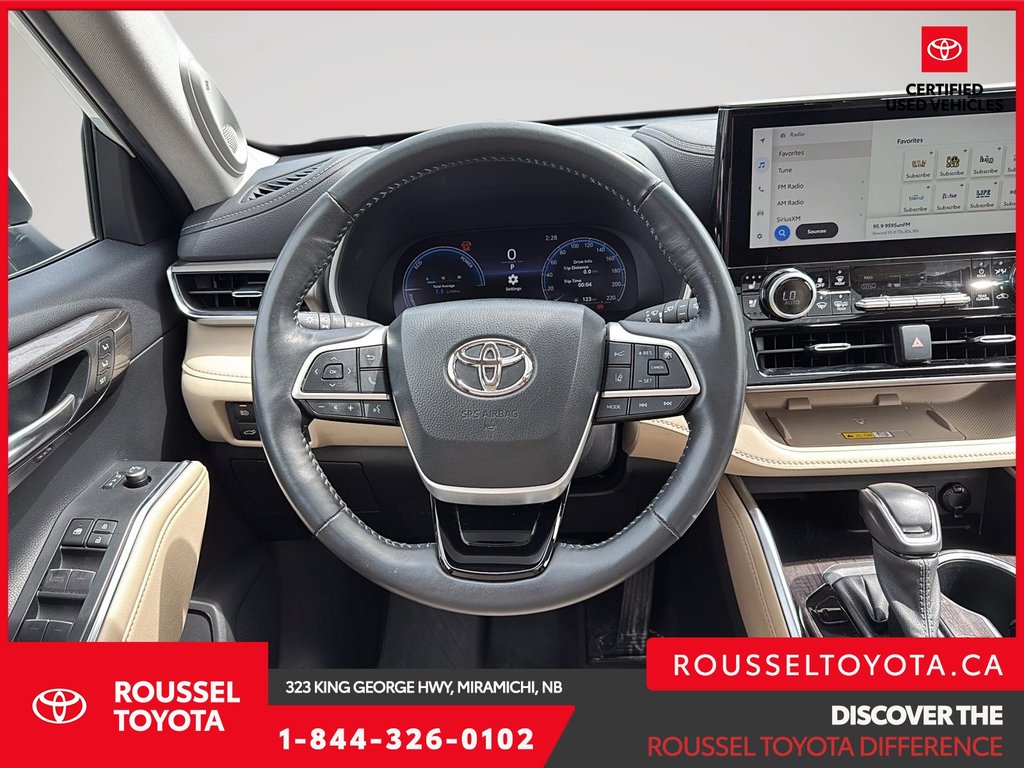 2023 Toyota Highlander Hybrid Limited in Miramichi, New Brunswick - 12 - w1024h768px
