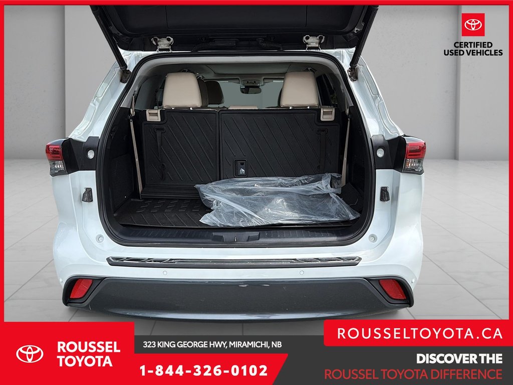 2023 Toyota Highlander Hybrid Limited in Miramichi, New Brunswick - 6 - w1024h768px