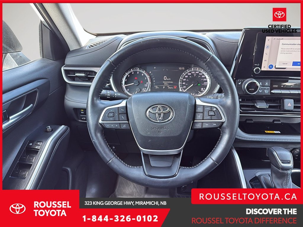 2024 Toyota Highlander XLE in Miramichi, New Brunswick - 12 - w1024h768px