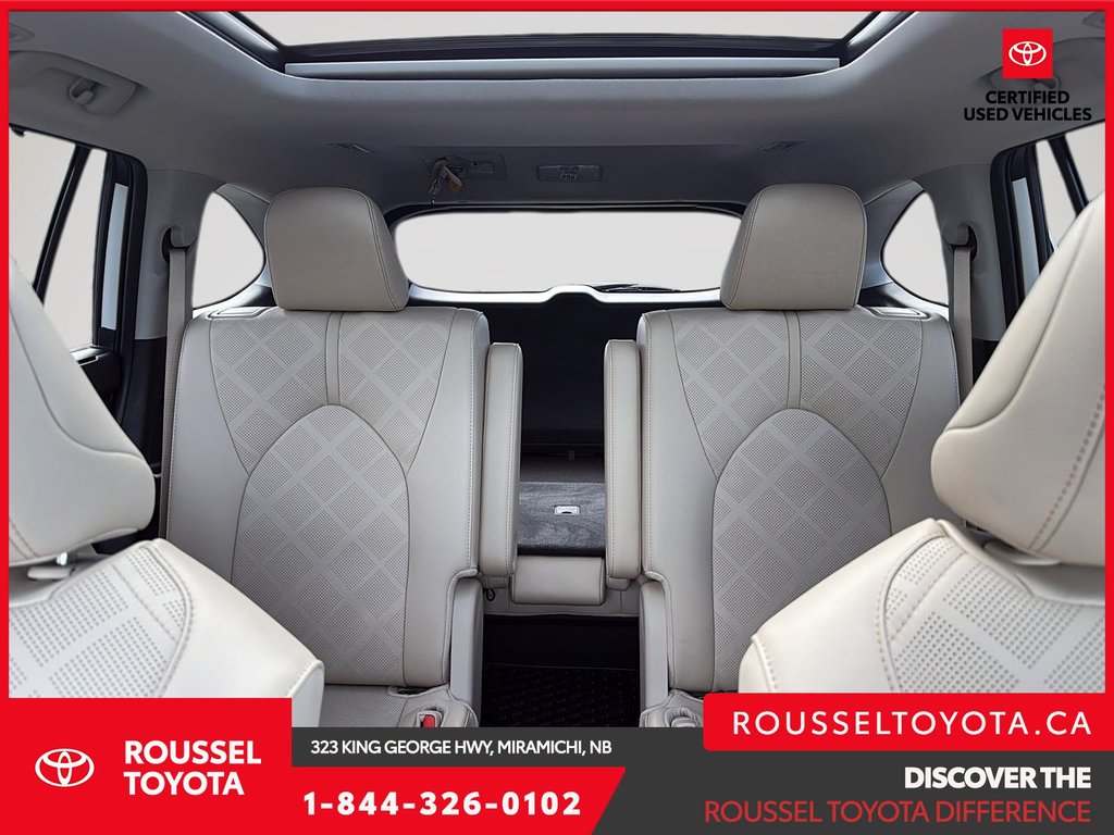 2024 Toyota Highlander Hybrid Limited in Miramichi, New Brunswick - 14 - w1024h768px