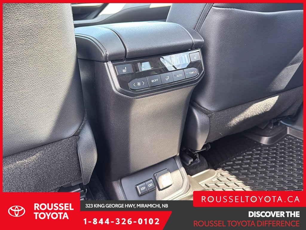 2026 Toyota Highlander PLATINUM in Miramichi, New Brunswick - 16 - w1024h768px