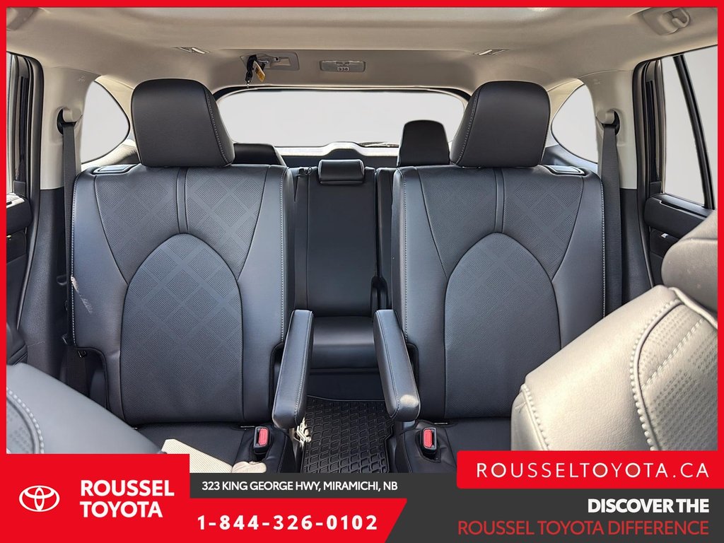 2026 Toyota Highlander PLATINUM in Miramichi, New Brunswick - 14 - w1024h768px