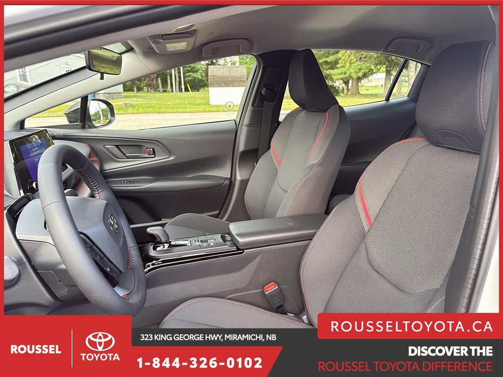 2025 Toyota Prius Plug-in Hybrid SE in Miramichi, New Brunswick - 9 - w1024h768px