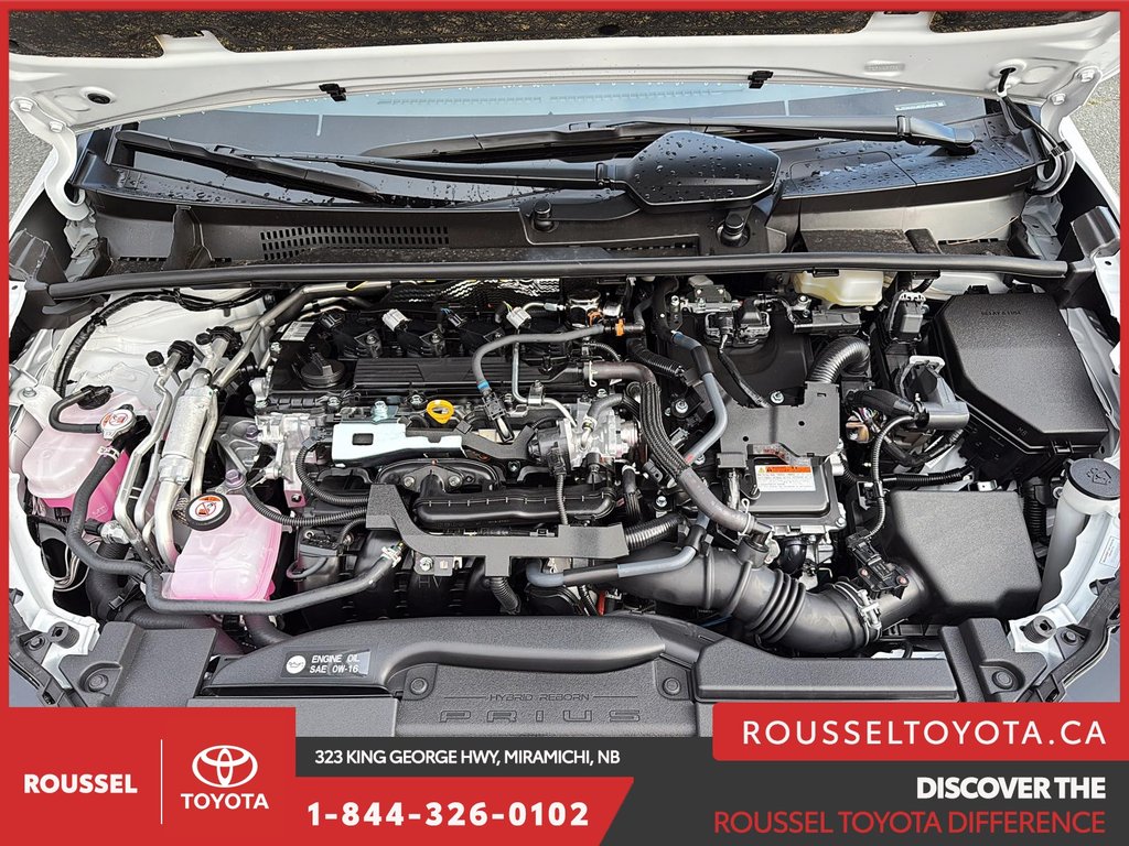 2025 Toyota Prius Plug-in Hybrid SE in Miramichi, New Brunswick - 8 - w1024h768px