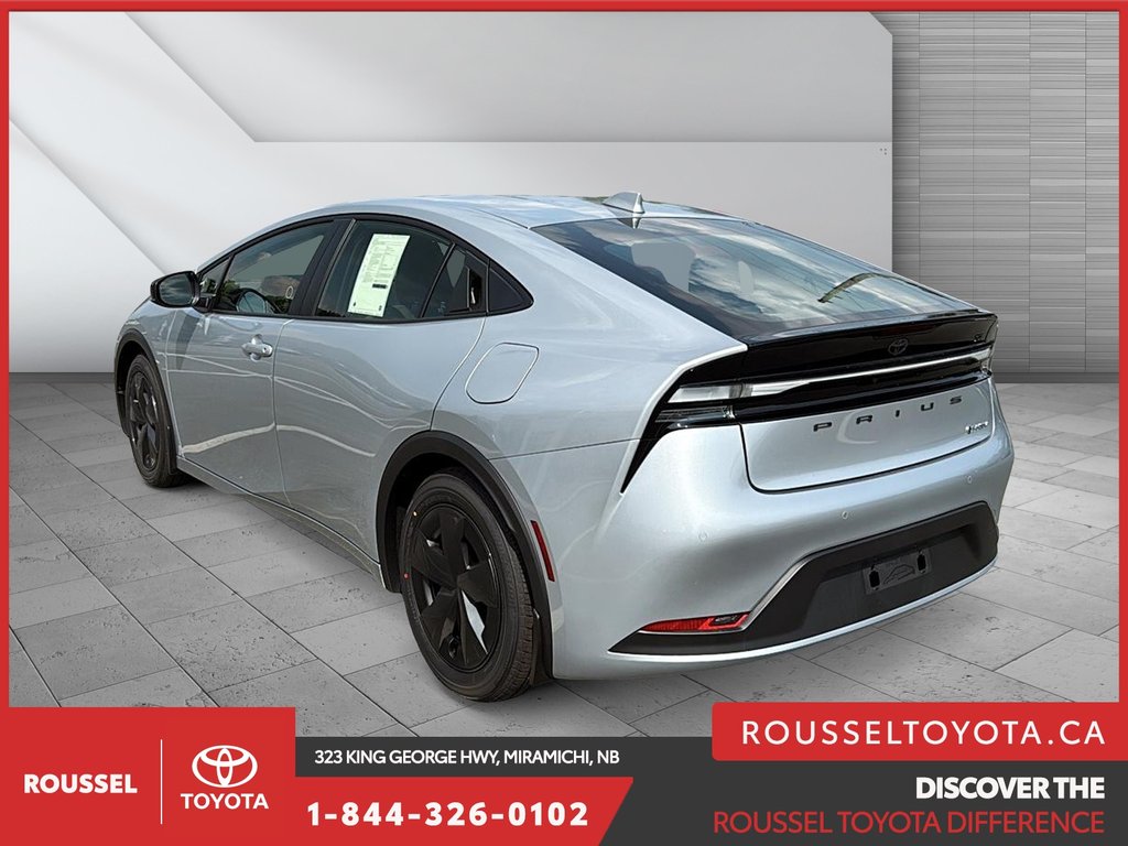 2025 Toyota Prius Plug-in Hybrid SE in Miramichi, New Brunswick - 4 - w1024h768px