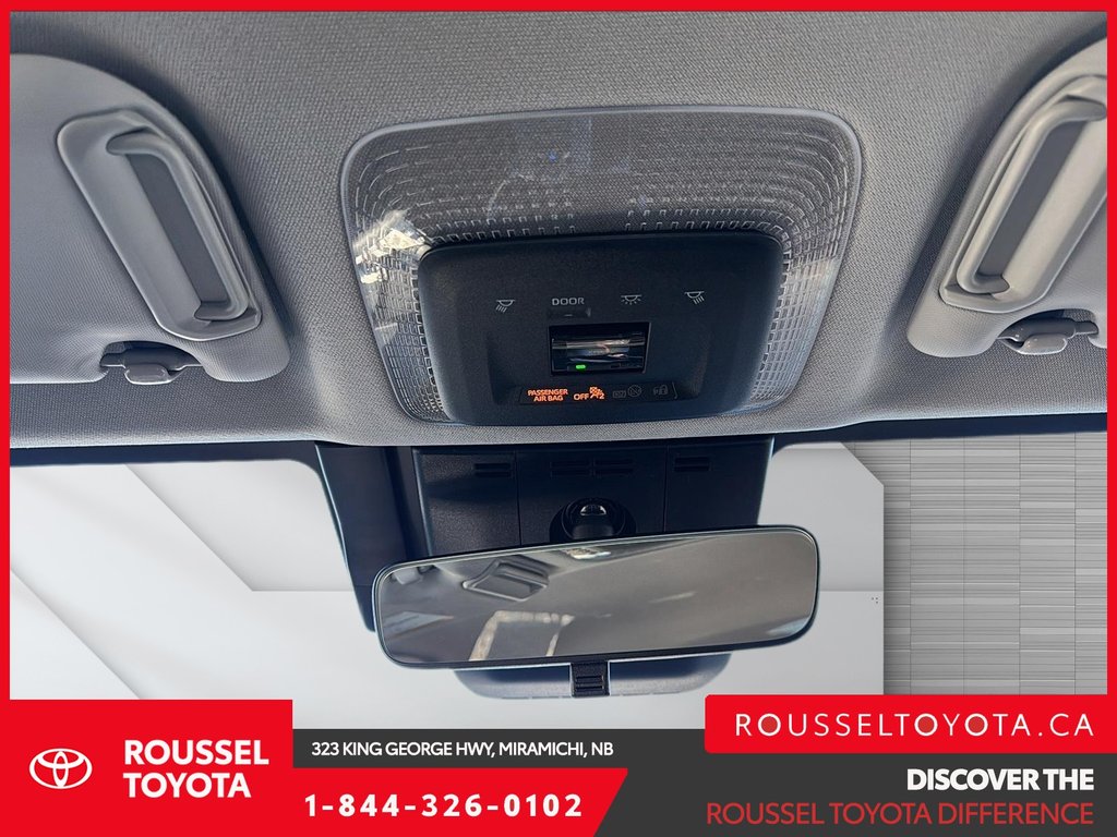 2026 Toyota Prius Plug-in Hybrid SE in Miramichi, New Brunswick - 17 - w1024h768px