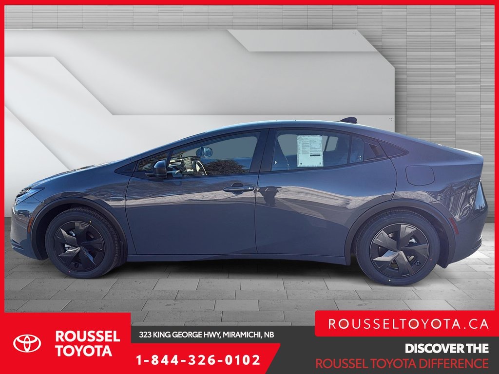 2026 Toyota Prius Plug-in Hybrid SE in Miramichi, New Brunswick - 5 - w1024h768px