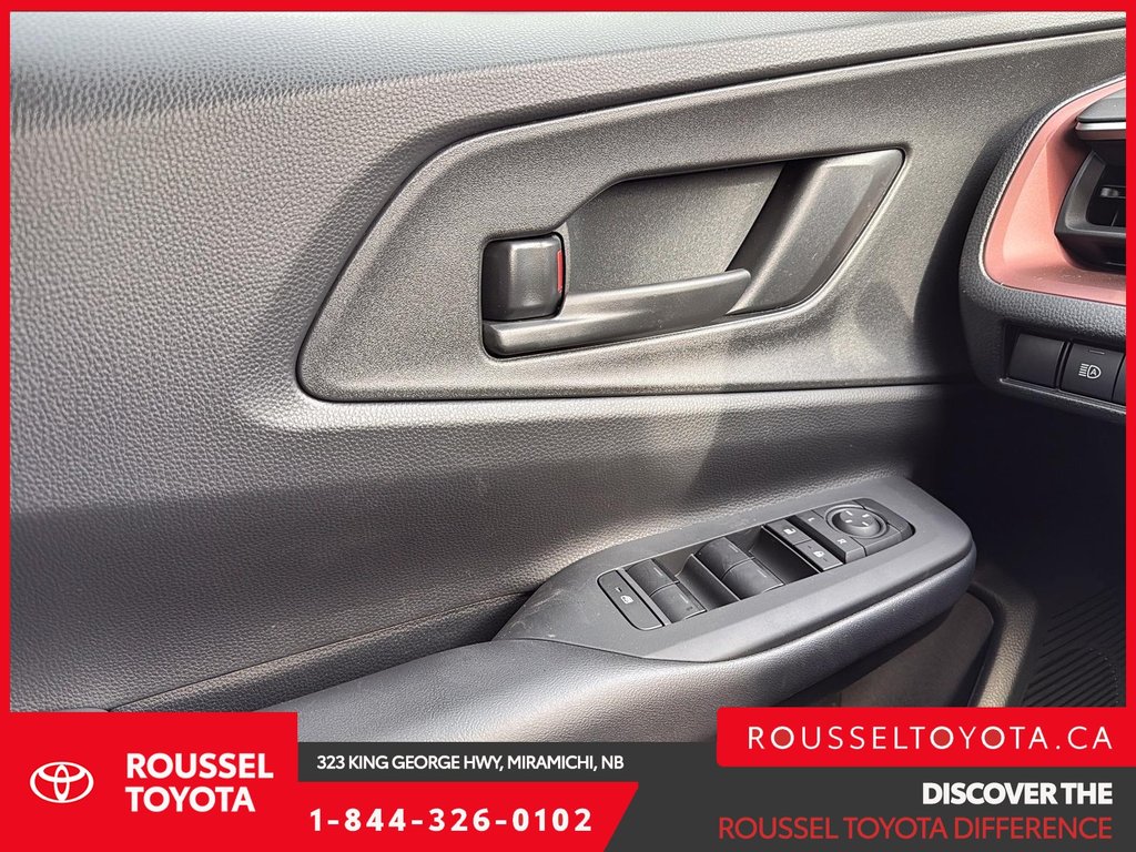 2026 Toyota Prius Plug-in Hybrid SE in Miramichi, New Brunswick - 11 - w1024h768px