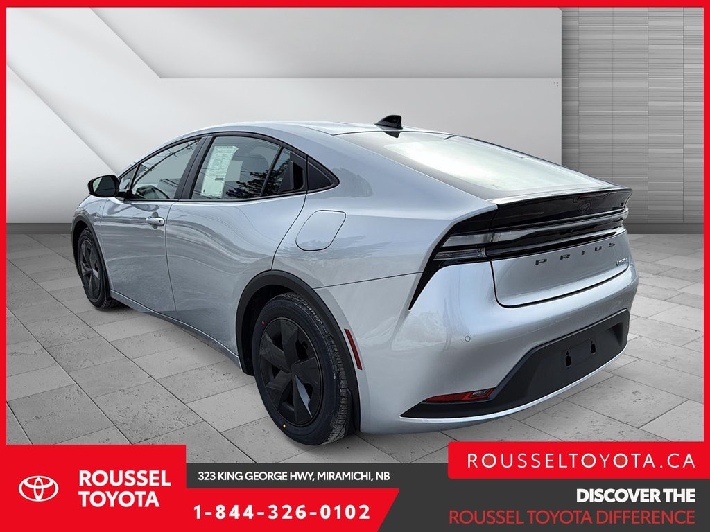 2026 Toyota Prius Plug-in Hybrid SE in Miramichi, New Brunswick - 4 - w1024h768px