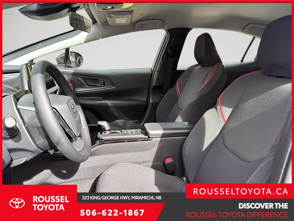 2027 Toyota Prius Plug-in Hybrid SE in Miramichi, New Brunswick - 9 - w1024h768px
