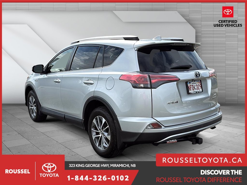 2016 Toyota RAV4 Hybrid XLE in Miramichi, New Brunswick - 4 - w1024h768px