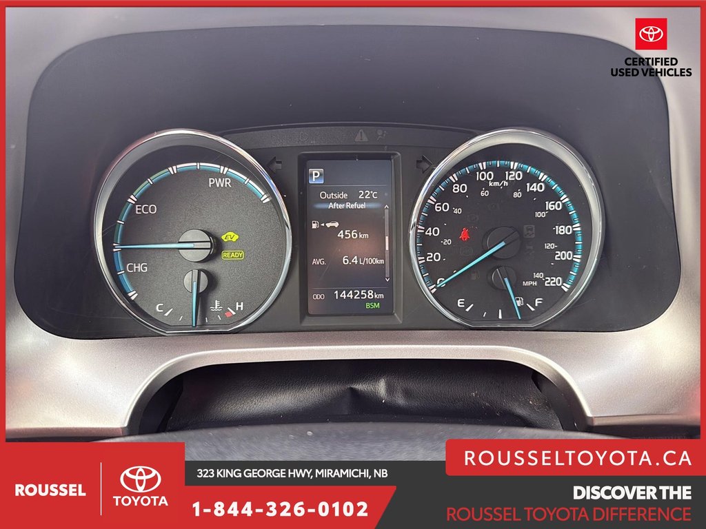 2016 Toyota RAV4 Hybrid XLE in Miramichi, New Brunswick - 13 - w1024h768px