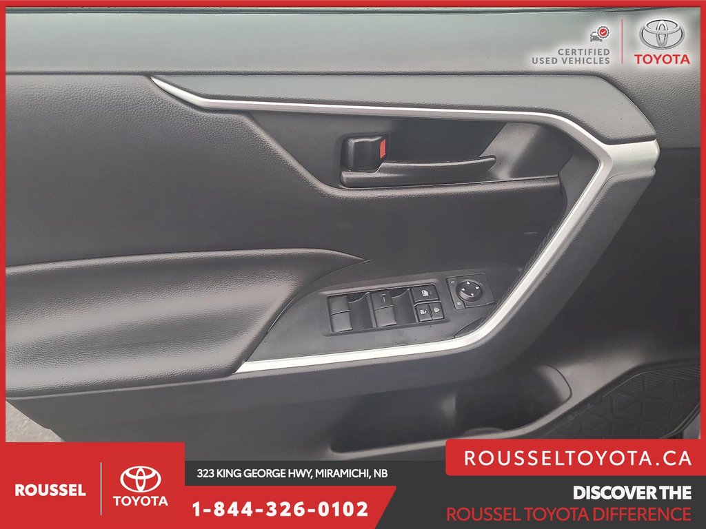 2022  RAV4 Hybrid LE in Miramichi, New Brunswick - 12 - w1024h768px