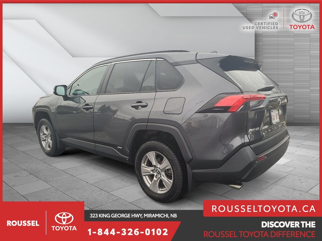 2022  RAV4 Hybrid LE in Miramichi, New Brunswick - 4 - w1024h768px