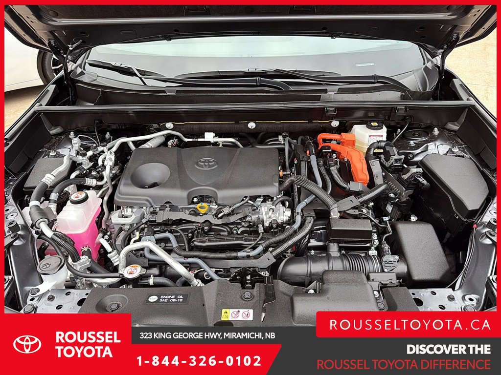 2025 Toyota RAV4 Plug-in Hybrid XSE in Miramichi, New Brunswick - 8 - w1024h768px