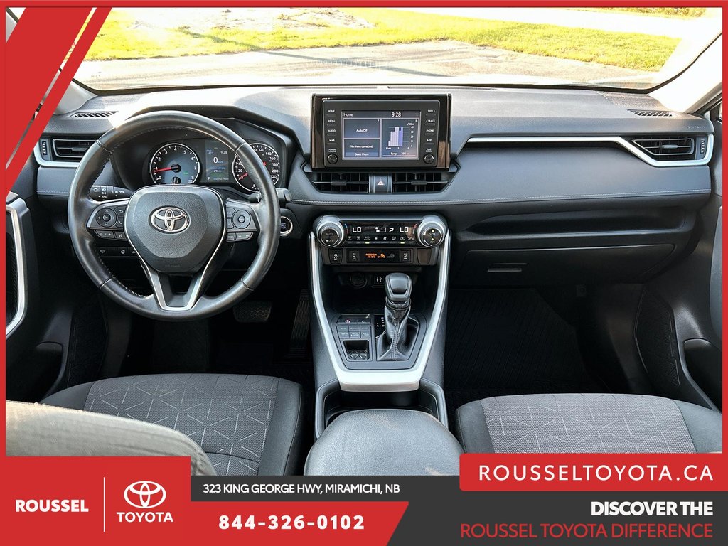 2019  RAV4 XLE in Miramichi, New Brunswick - 10 - w1024h768px