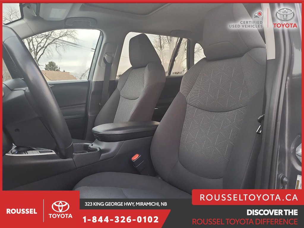 2019 Toyota RAV4 XLE in Miramichi, New Brunswick - 9 - w1024h768px