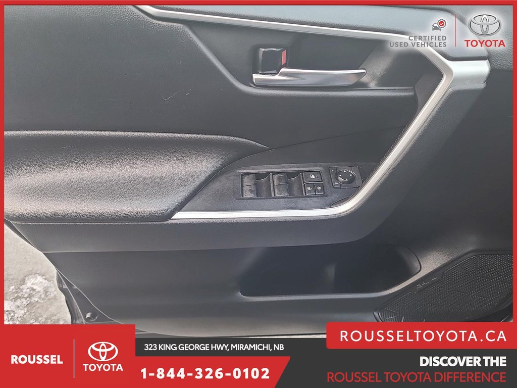 2019 Toyota RAV4 XLE in Miramichi, New Brunswick - 12 - w1024h768px