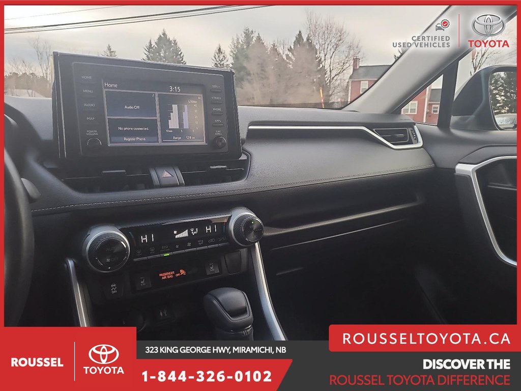 2019 Toyota RAV4 XLE in Miramichi, New Brunswick - 14 - w1024h768px