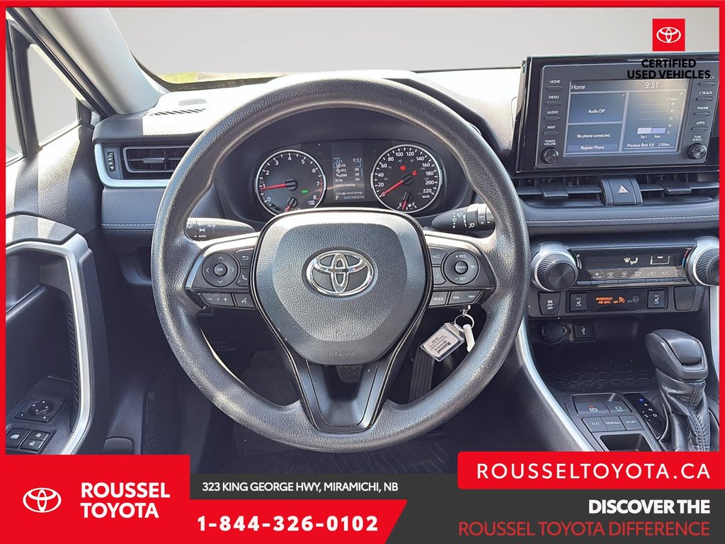 Toyota RAV4 LE 2020 à Miramichi, Nouveau-Brunswick - 12 - w1024h768px