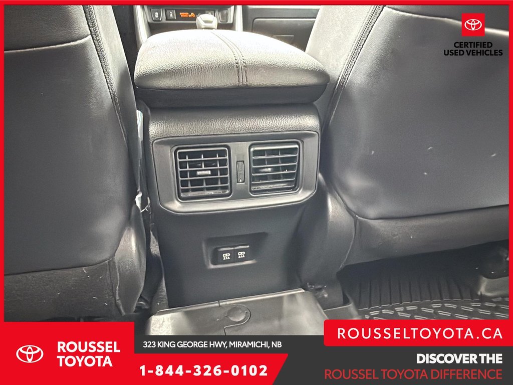 2020 Toyota RAV4 Hybrid XSE in Miramichi, New Brunswick - 16 - w1024h768px