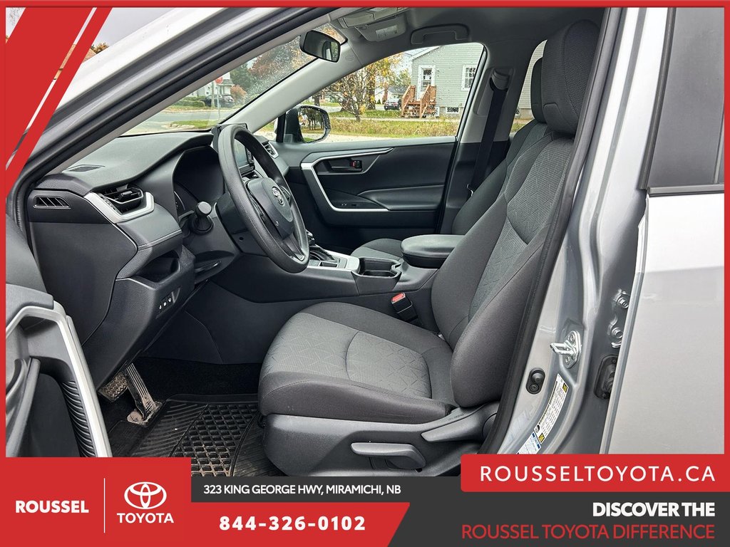 2021  RAV4 LE in Miramichi, New Brunswick - 9 - w1024h768px