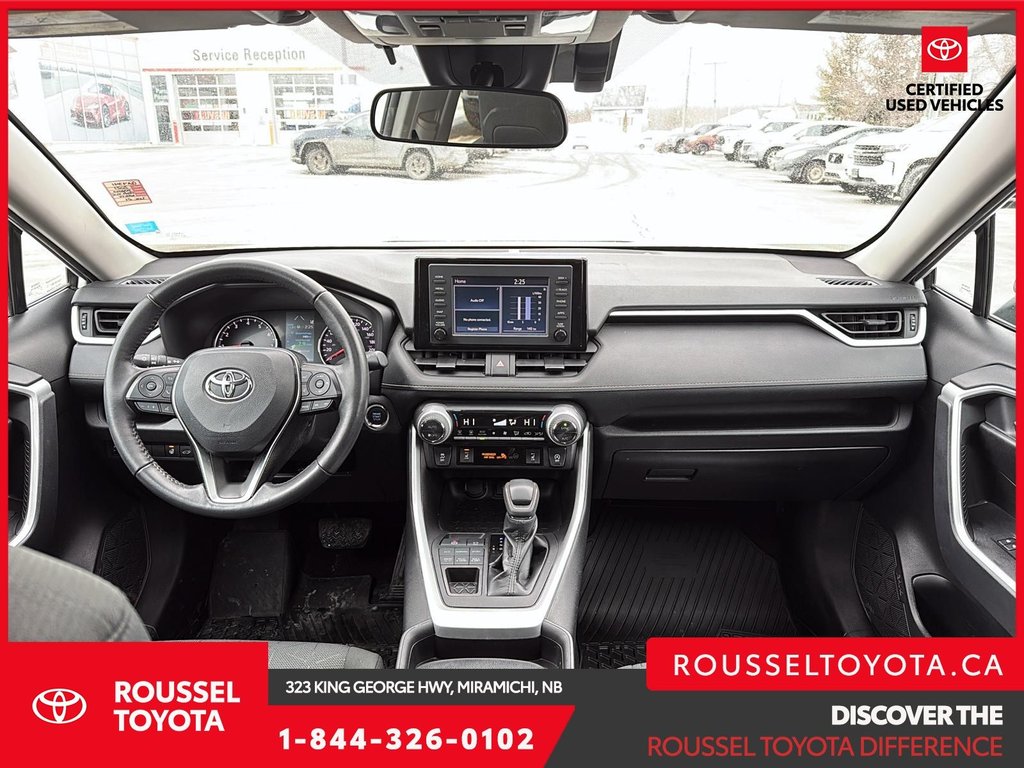 2021 Toyota RAV4 XLE in Miramichi, New Brunswick - 10 - w1024h768px