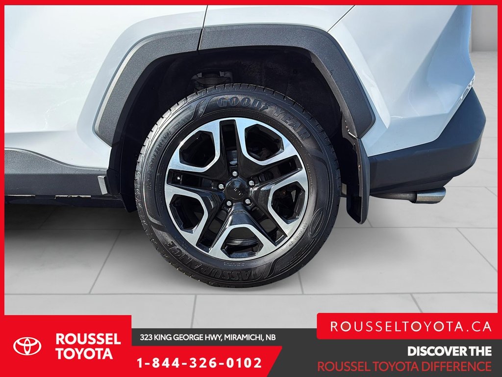 2021 Toyota RAV4 XLE in Miramichi, New Brunswick - 7 - w1024h768px
