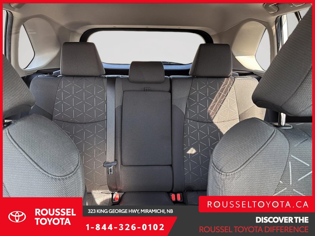 2021 Toyota RAV4 XLE in Miramichi, New Brunswick - 14 - w1024h768px