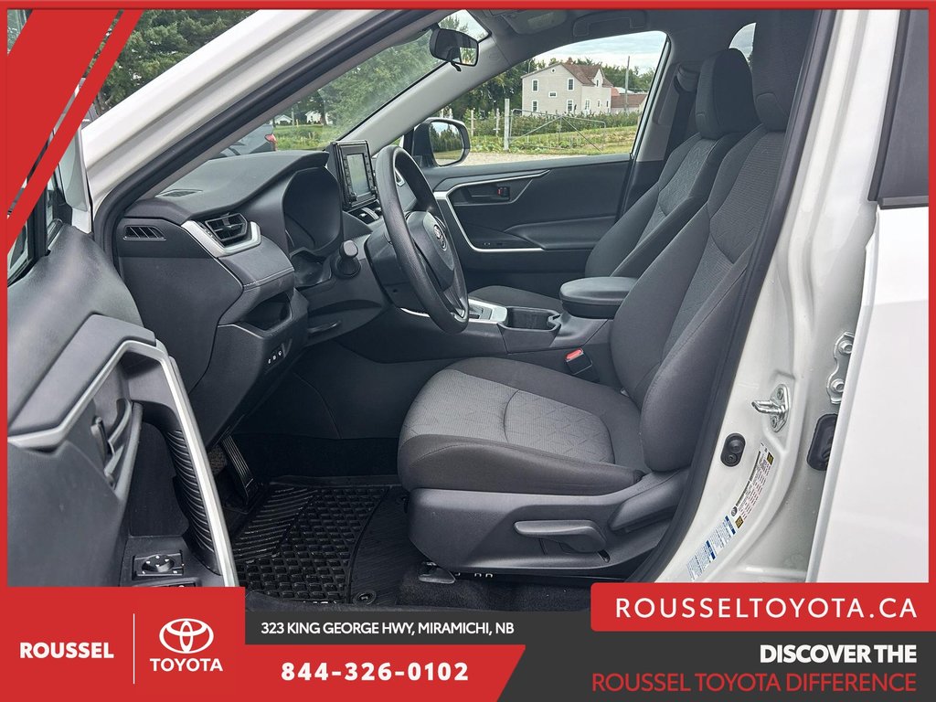 2022  RAV4 LE in Miramichi, New Brunswick - 9 - w1024h768px