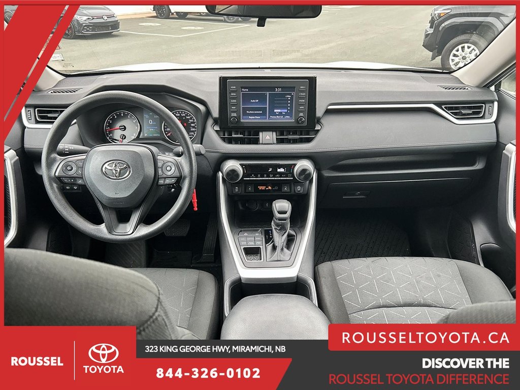 2022  RAV4 LE in Miramichi, New Brunswick - 10 - w1024h768px