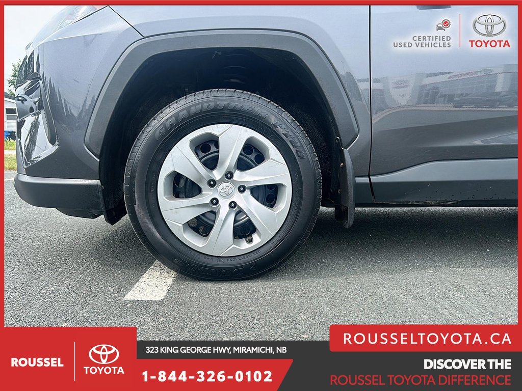 Toyota RAV4 LE 2022 à Miramichi, Nouveau-Brunswick - 7 - w1024h768px