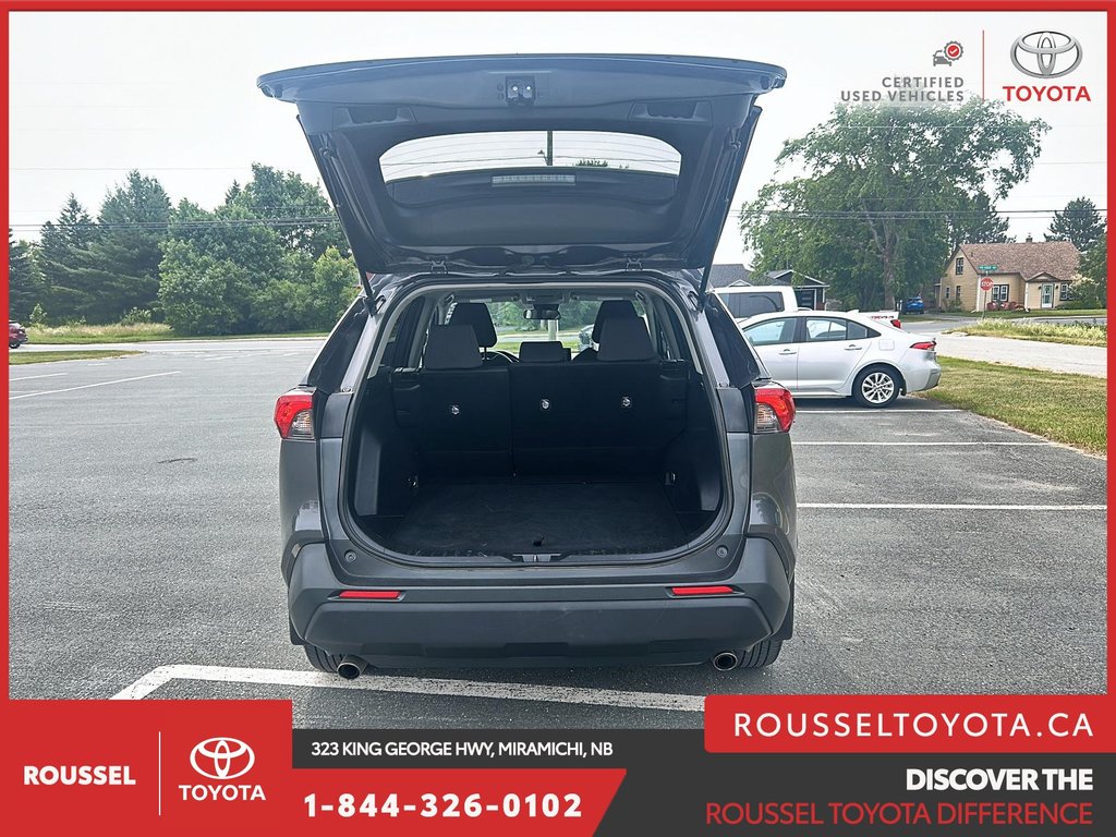 Toyota RAV4 LE 2022 à Miramichi, Nouveau-Brunswick - 6 - w1024h768px