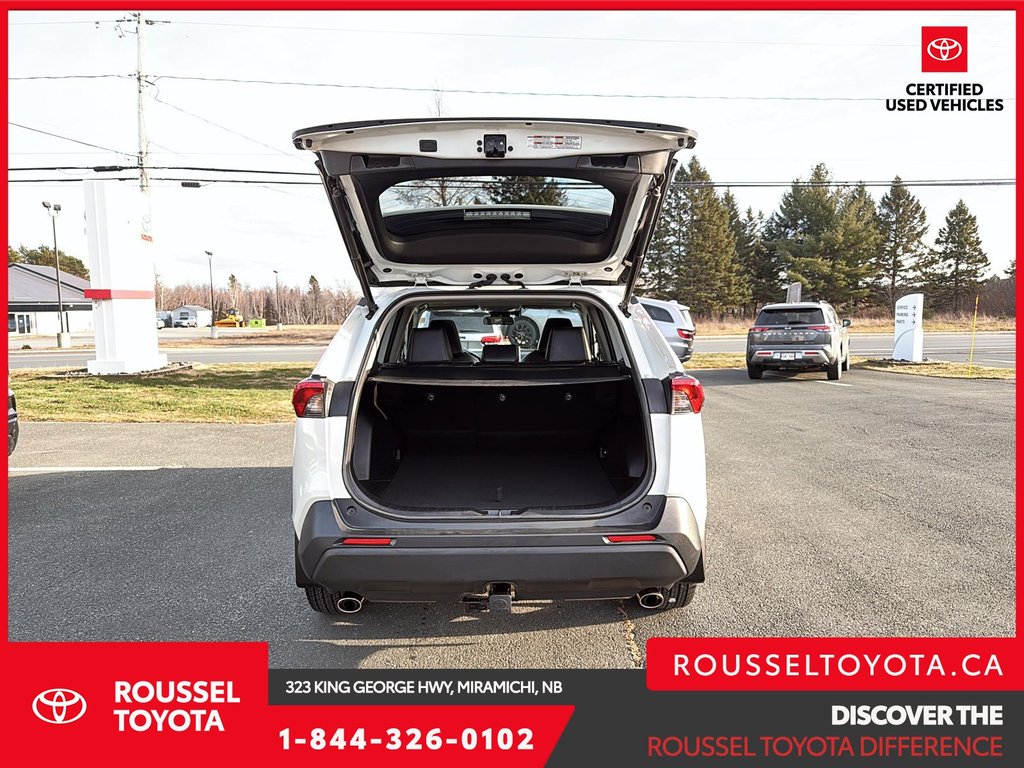 2022 Toyota RAV4 XLE PREMIUM in Miramichi, New Brunswick - 6 - w1024h768px
