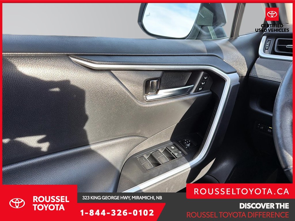 2022 Toyota RAV4 XLE PREMIUM in Miramichi, New Brunswick - 11 - w1024h768px