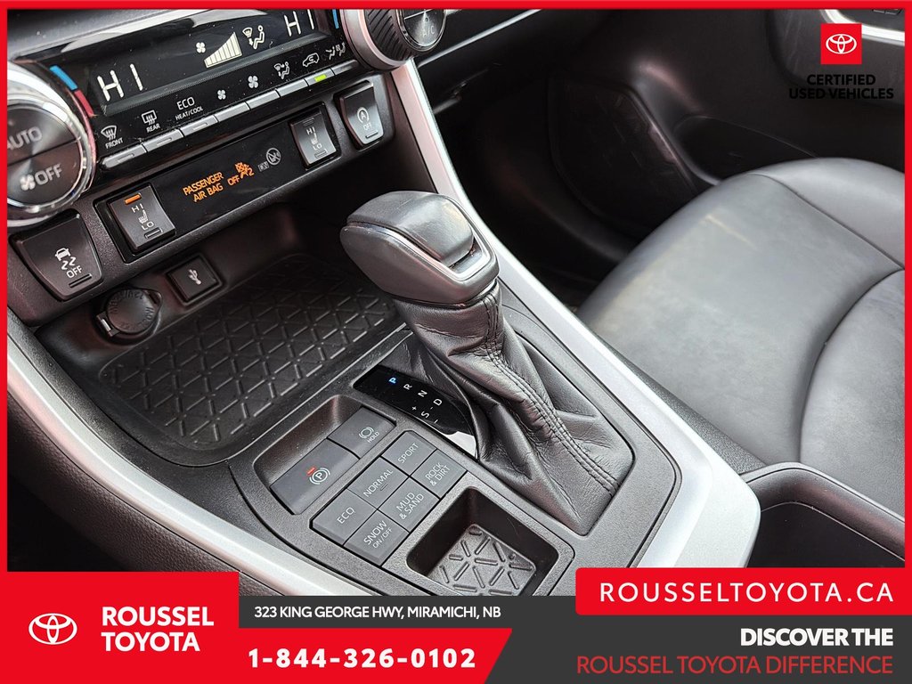 2022 Toyota RAV4 XLE PREMIUM in Miramichi, New Brunswick - 15 - w1024h768px