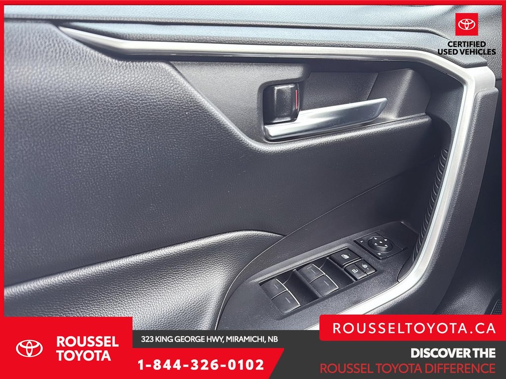 2022 Toyota RAV4 XLE in Miramichi, New Brunswick - 11 - w1024h768px