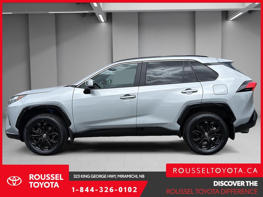 2022 Toyota RAV4 Hybrid SE in Miramichi, New Brunswick - 5 - w1024h768px