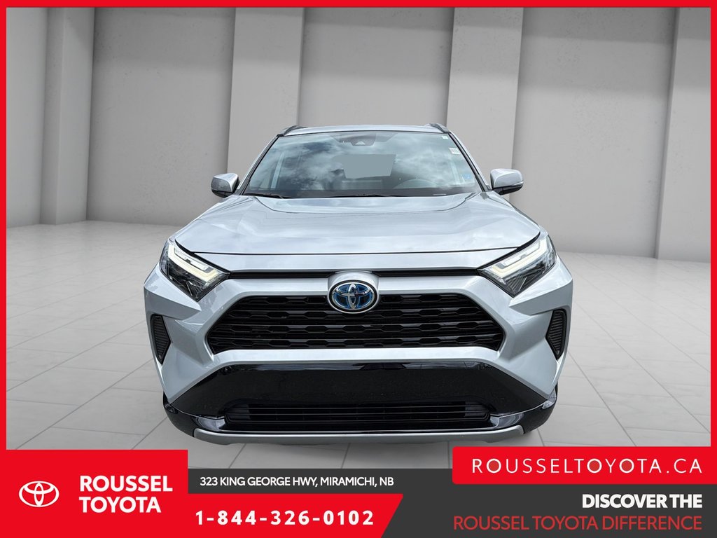 2022 Toyota RAV4 Hybrid SE in Miramichi, New Brunswick - 2 - w1024h768px