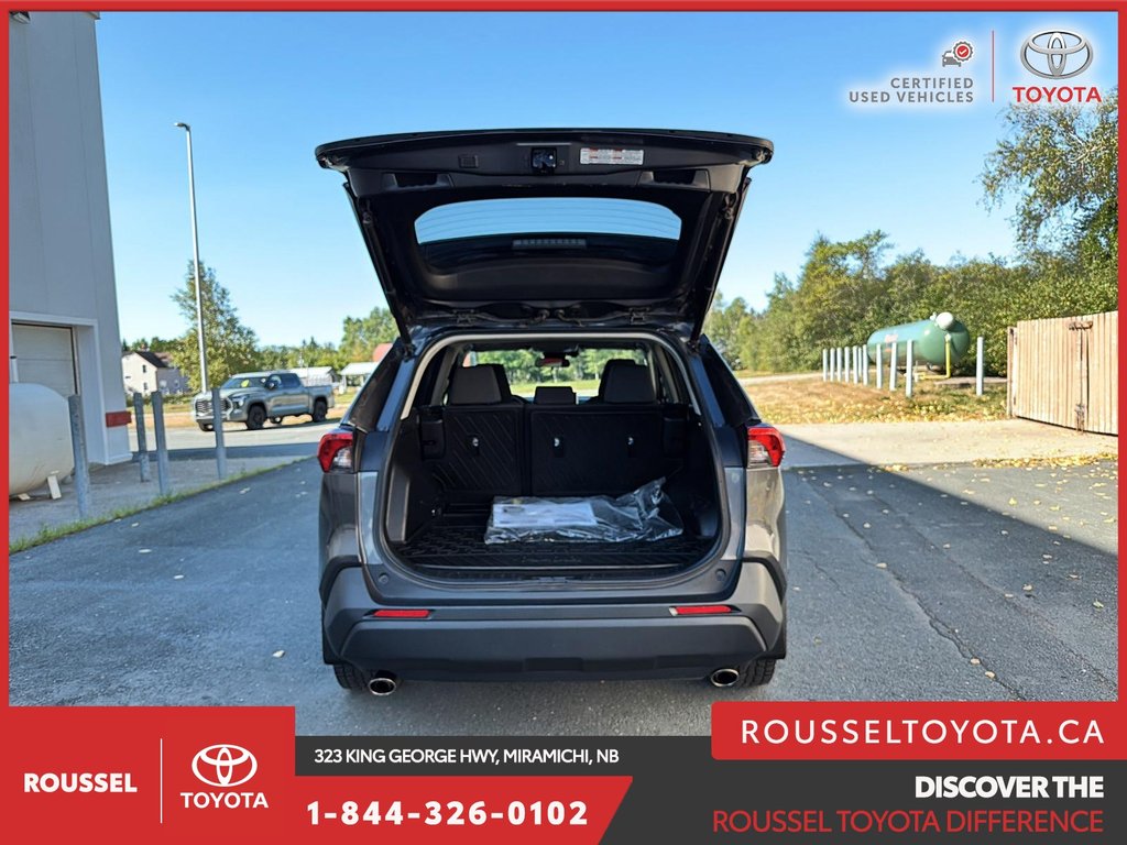 Toyota RAV4 XLE 2023 à Miramichi, Nouveau-Brunswick - 6 - w1024h768px