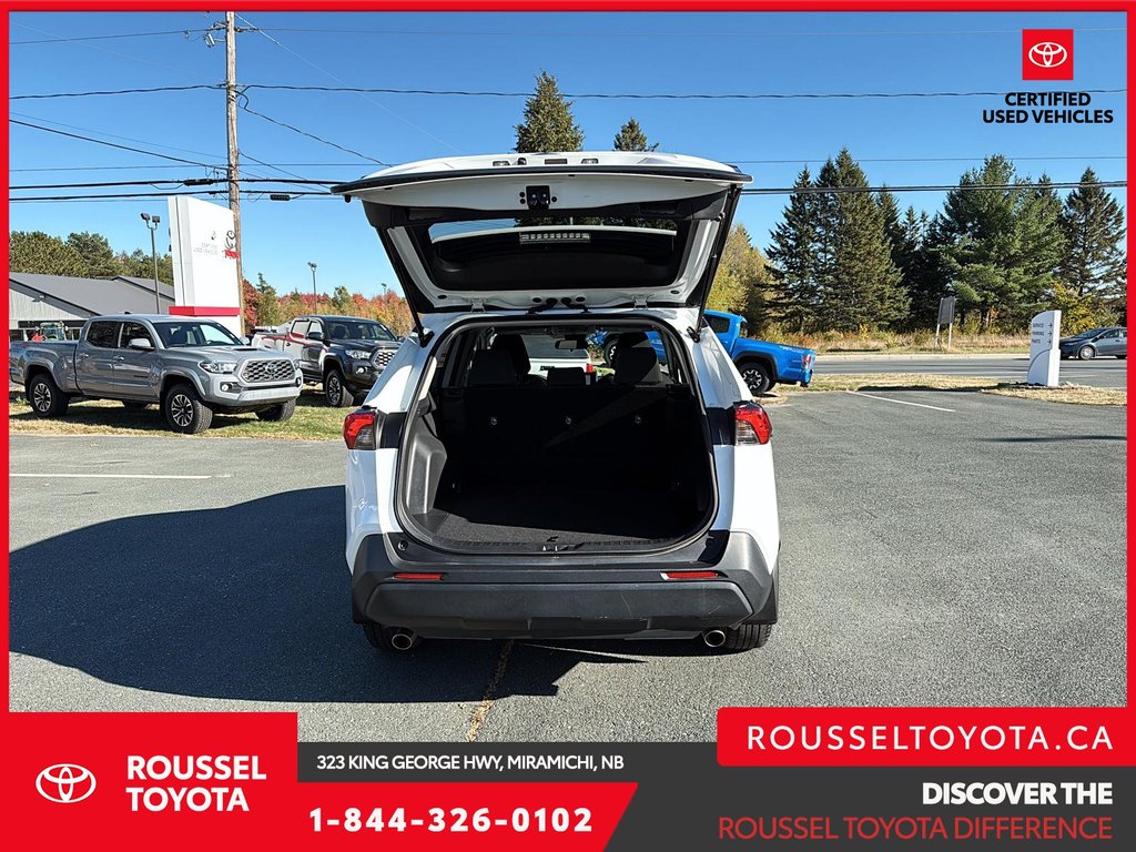 2023 Toyota RAV4 LE in Miramichi, New Brunswick - 6 - w1024h768px