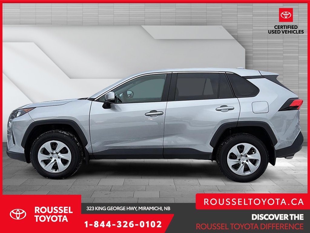 2023 Toyota RAV4 LE in Miramichi, New Brunswick - 5 - w1024h768px